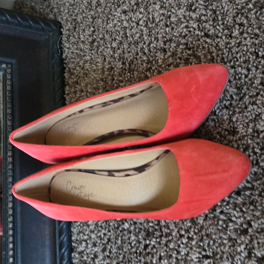 High heels - Picture 2 of 3